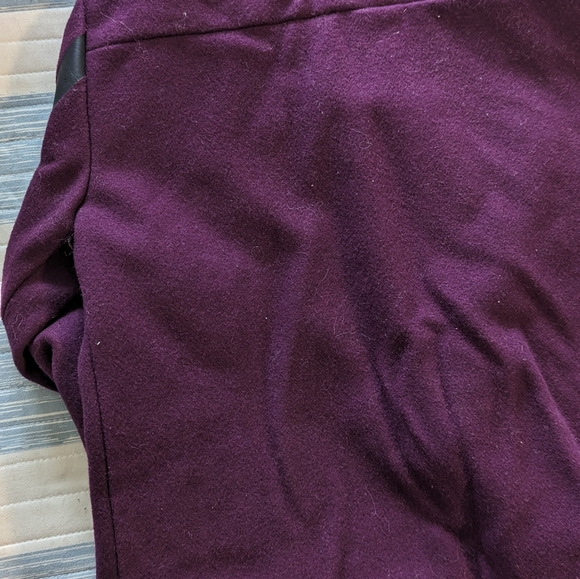 Women's jacket - Picture 2 of 15